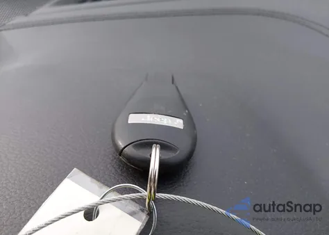 2020 Jeep Cherokee Latitude 4X4 from USA, damaged, VIN 1C4PJMCB3LD550435